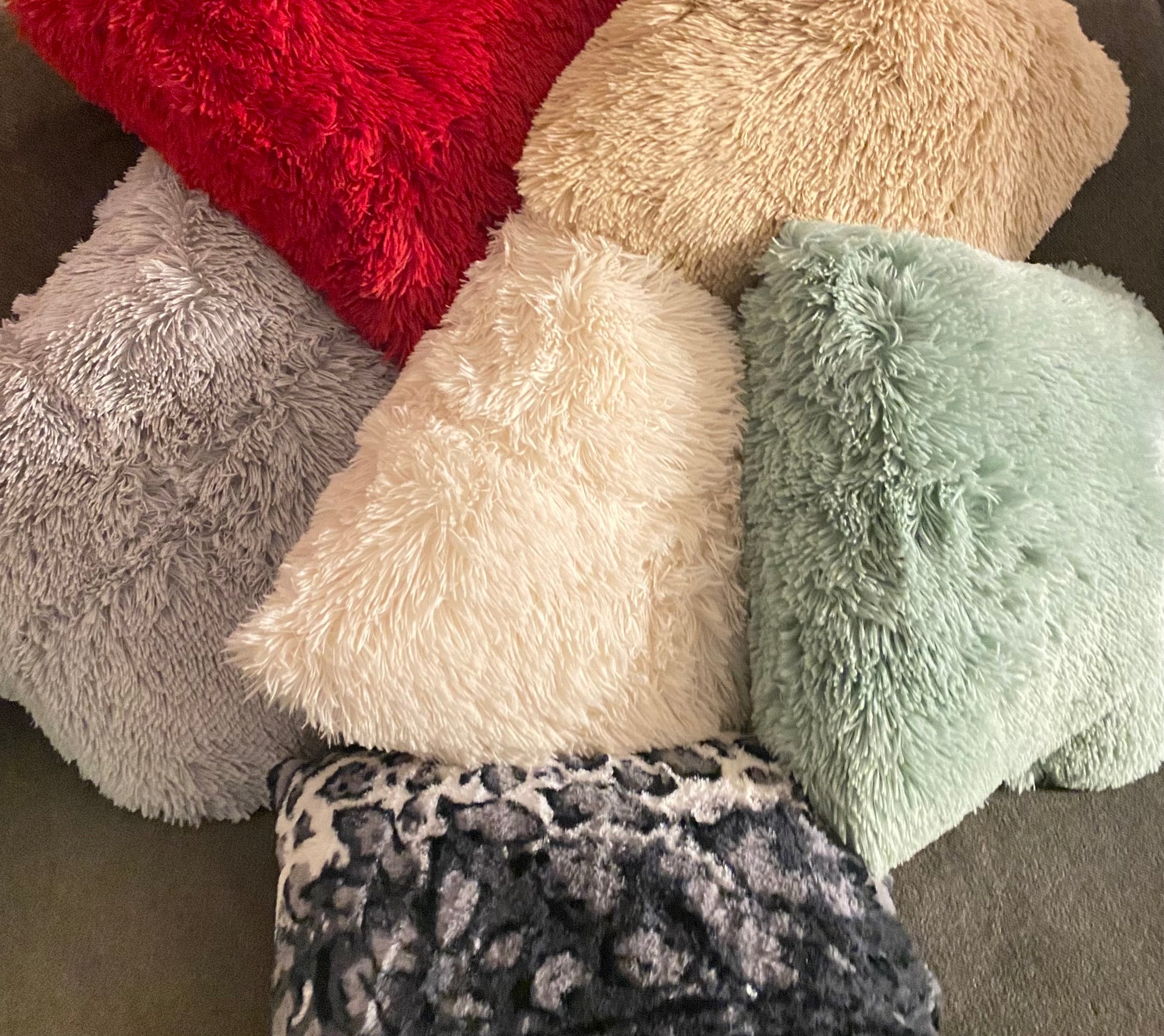 https://nanasblankets.com/cdn/shop/files/IMG_E6507_1.jpg?v=1691652373&width=1946